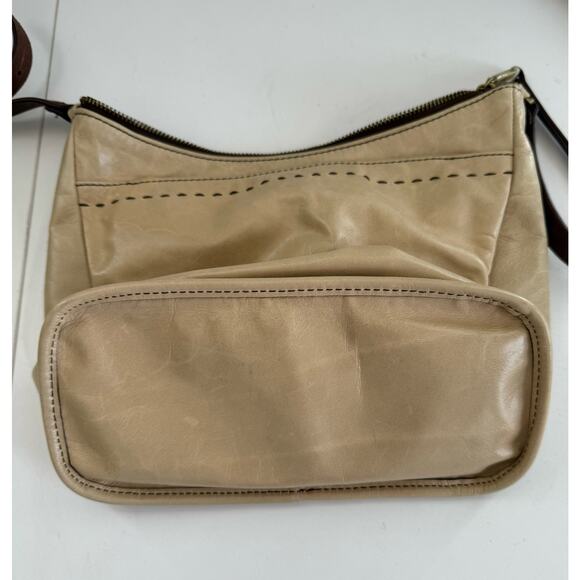 Hard to Find HOBO Aviva Leather Crossbody Cream and Brown Purse - Picture 9 of 12